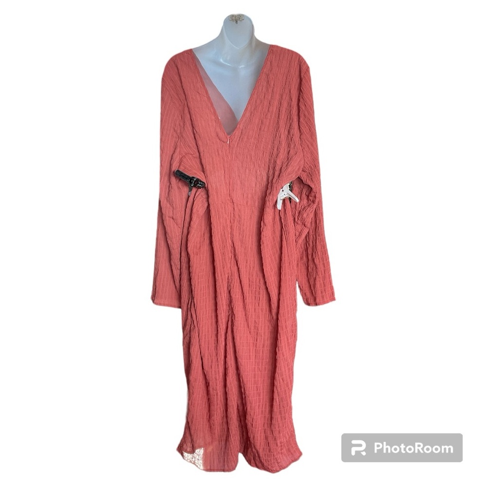 Pretty Little Thing Plus Rust Textured Cut Out Ru… - image 3